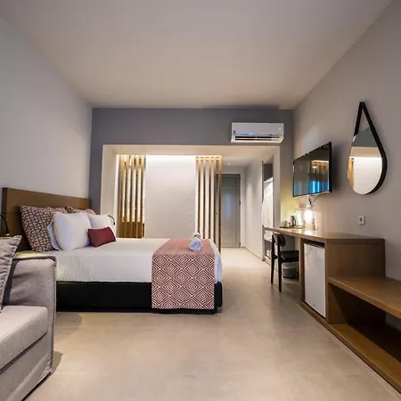 Otel Harmony Crest & Adults Only