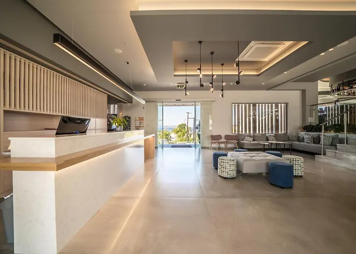 Harmony Crest & Adults Only Hotel 4*