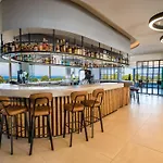 فندق Harmony Crest & Adults Only