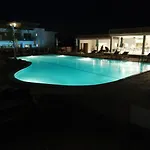 فندق Harmony Crest & Adults Only 4*