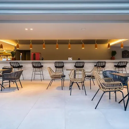 Harmony Crest & Adults Only Kos