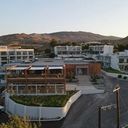 Hotel Harmony Crest & Adults Only 4*