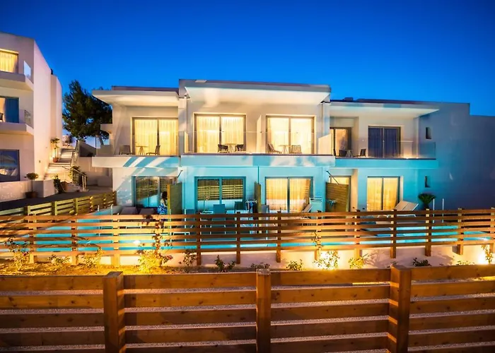 Harmony Crest & Adults Only 4* Kosz